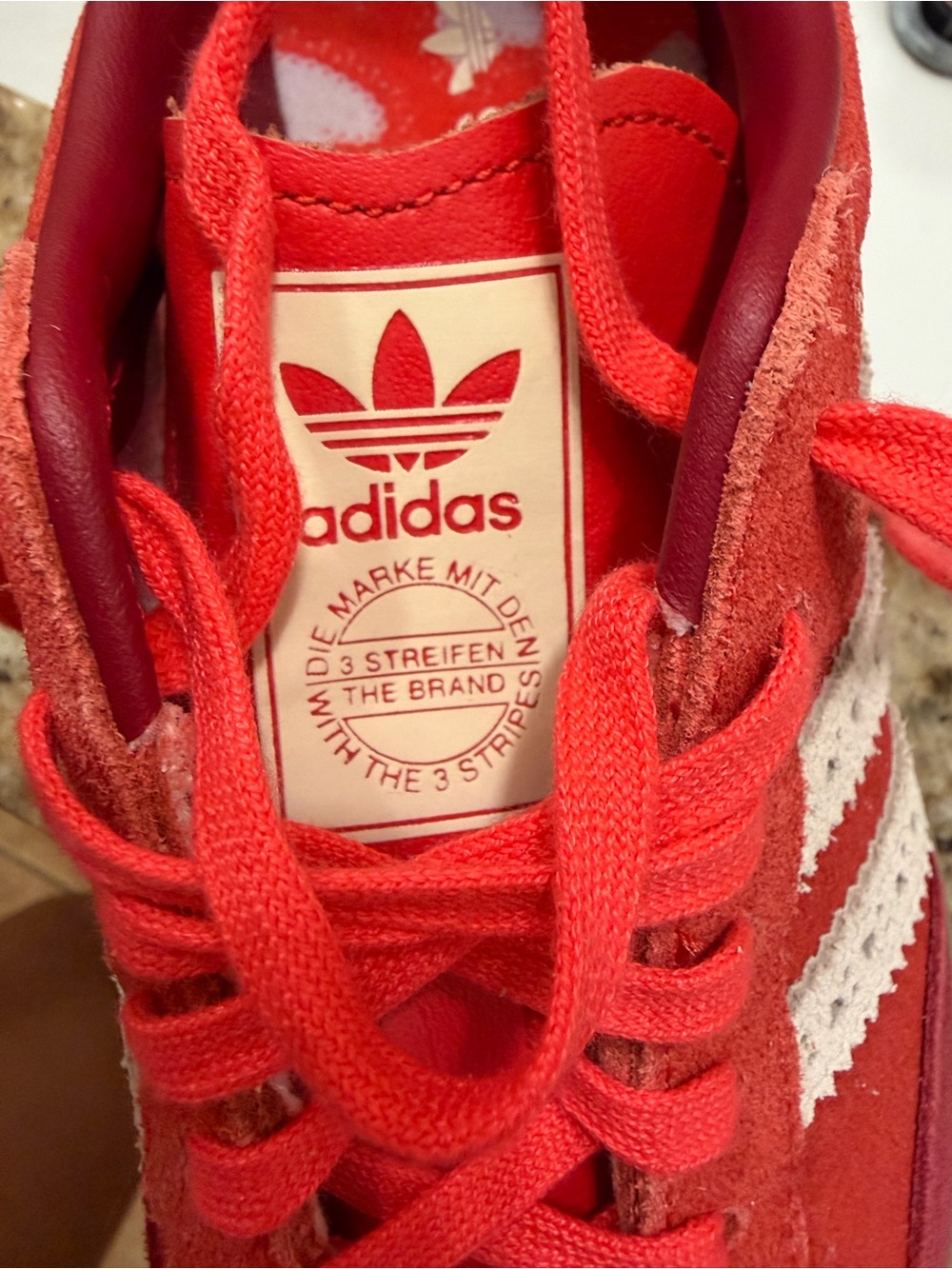 Adidas Samba Valentine’s limited edition Suede Sneakers Red & White 8 women - Picture 11 of 11